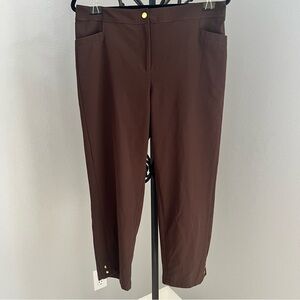 Chico’s Zenergy Neema Side-Button Crop Pants Women’s Size 8 Lightweight Brown